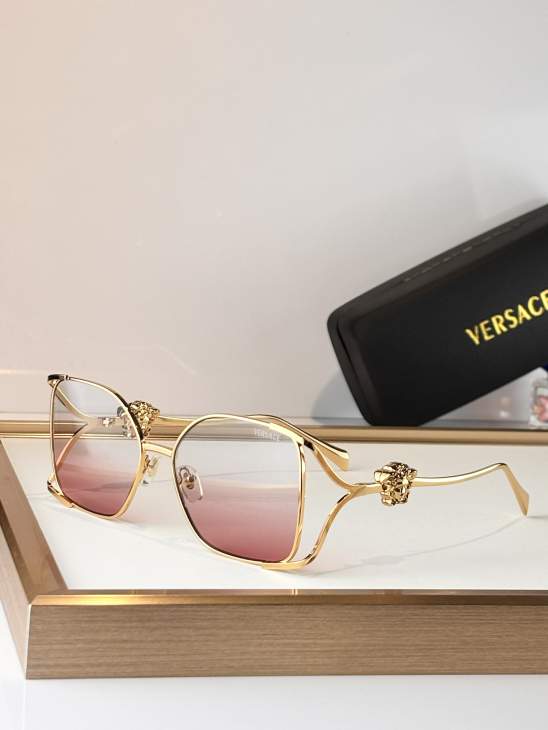 Picture of Versace Sunglasses _SKUfw77894070fw